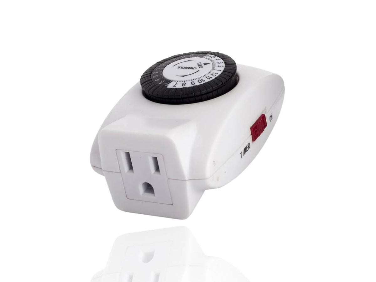 Heavy-Duty Indoor 15-Amp 24-Hour Mechanical Plug-In Air Conditioner And Appliance Timer G659