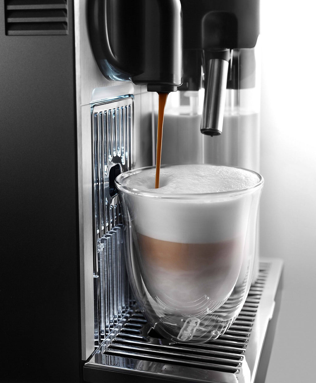 Nespresso Lattissima Pro Machine L958