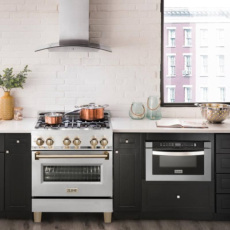 4 Burner Dual Fuel Range in Stainless Steel and Polished Gold G449802