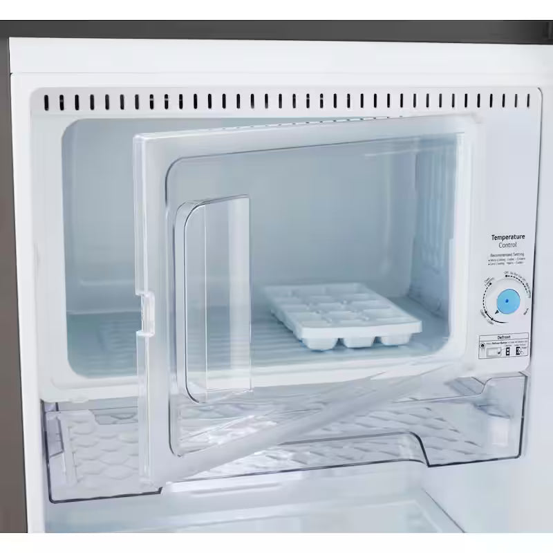 7 cu. ft. Single Door Refrigerator with Inverter Compressor Q461