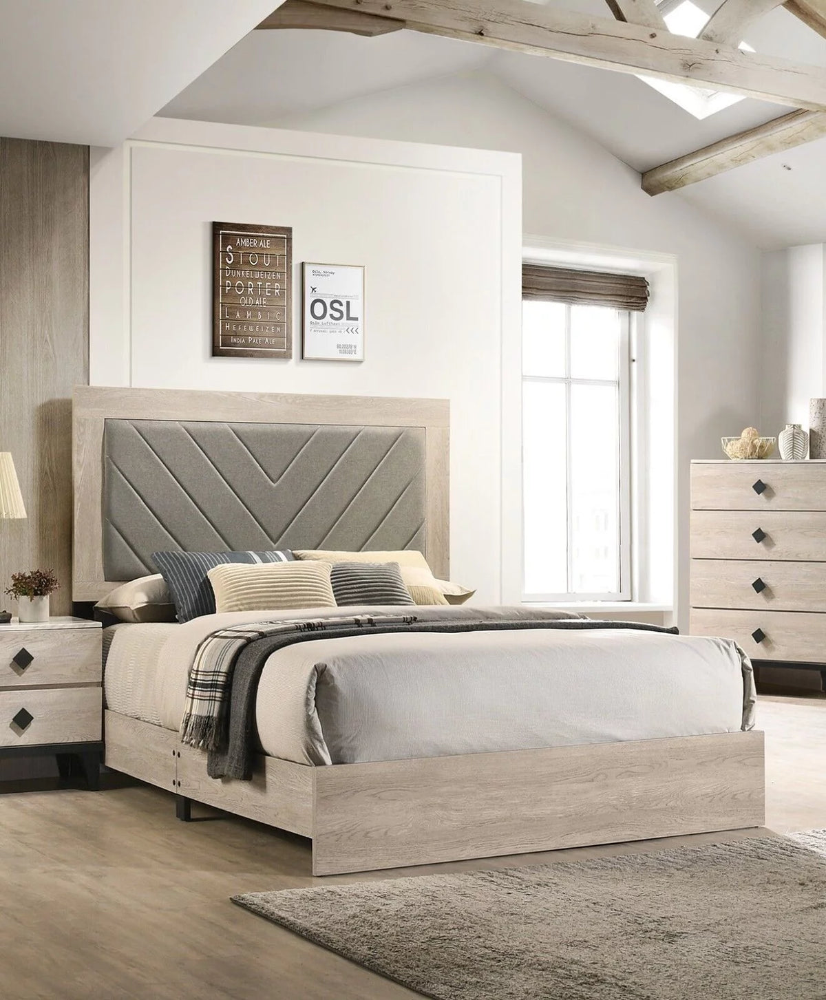 California King Size Bed 3pc Wooden Furniture Set C956