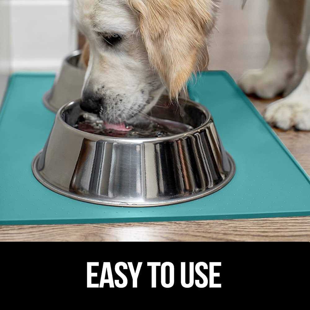 100% Waterproof Raised Edge BPA Free Silicone Pet Feeding Mat G55223