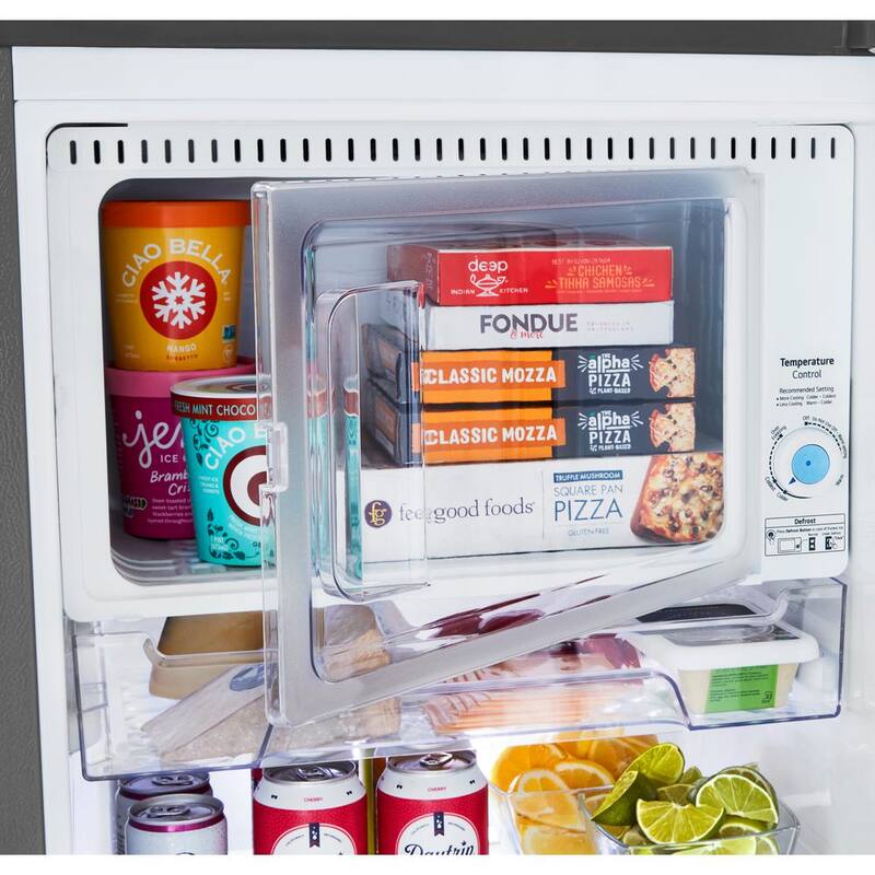 7 cu. ft. Single Door Refrigerator with Inverter Compressor Q461