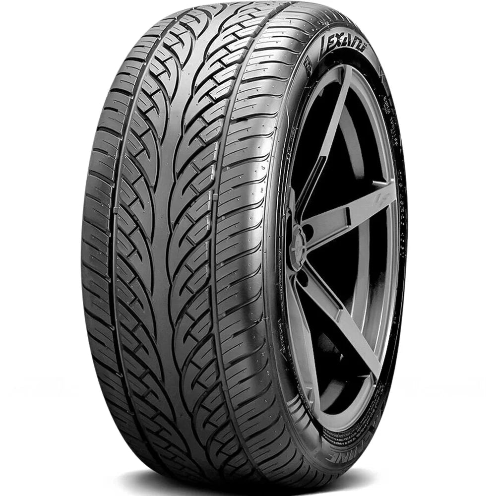 255/30ZR22 95W XL High Performance Tire P334181