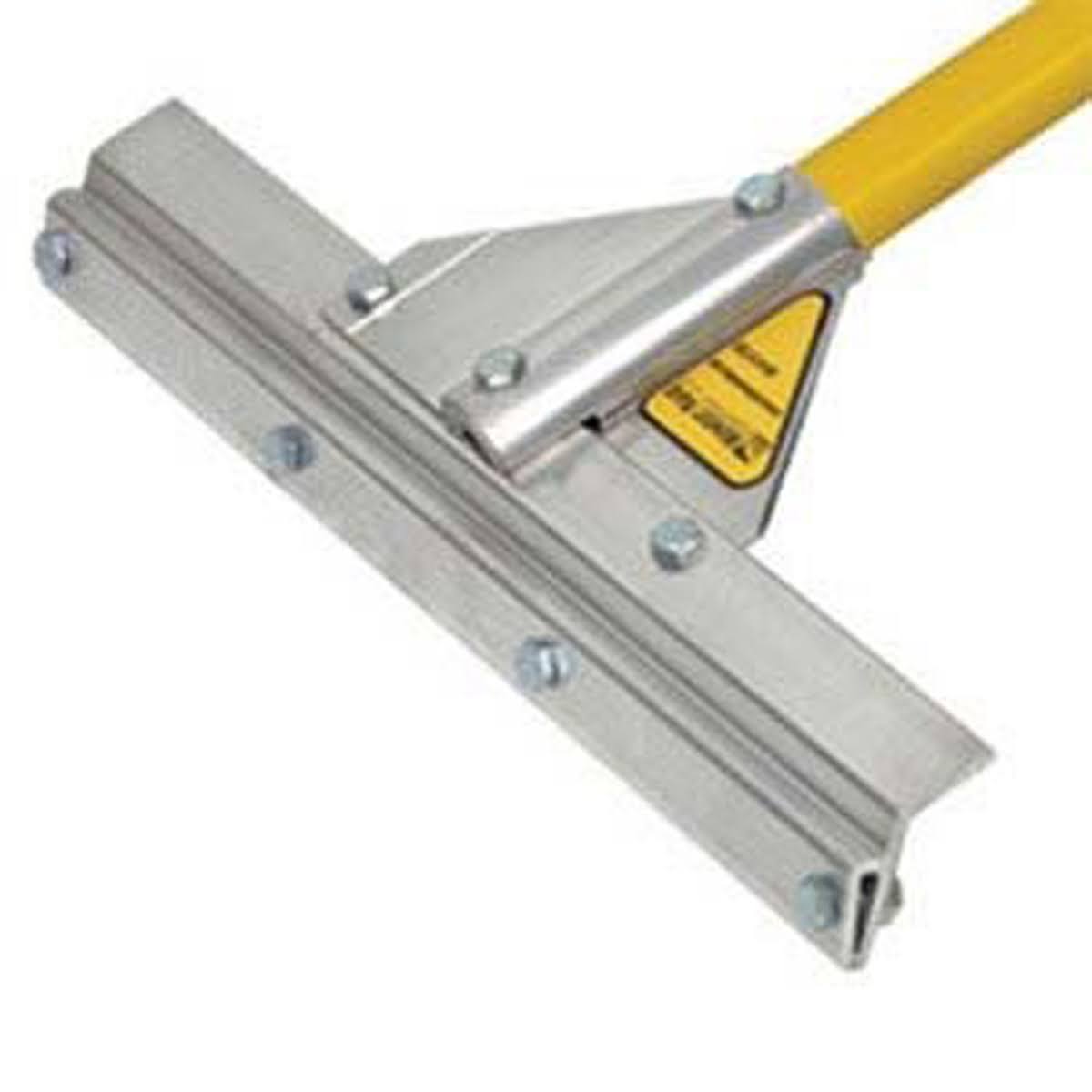 16 inch Squeegee with 66 inch Handle E440