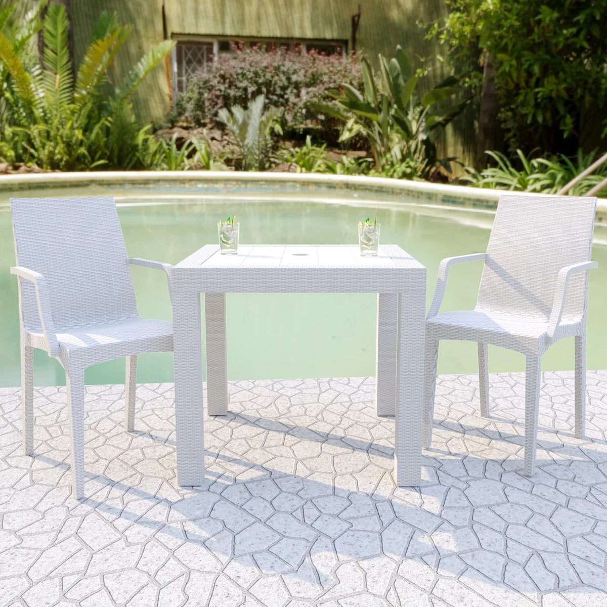 Mid-Century Indoor/Outdoor Chair J275667