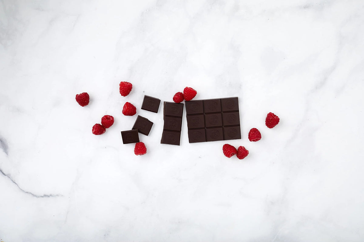Dark Chocolate Raspberry Bar 12x3 OZ V4323