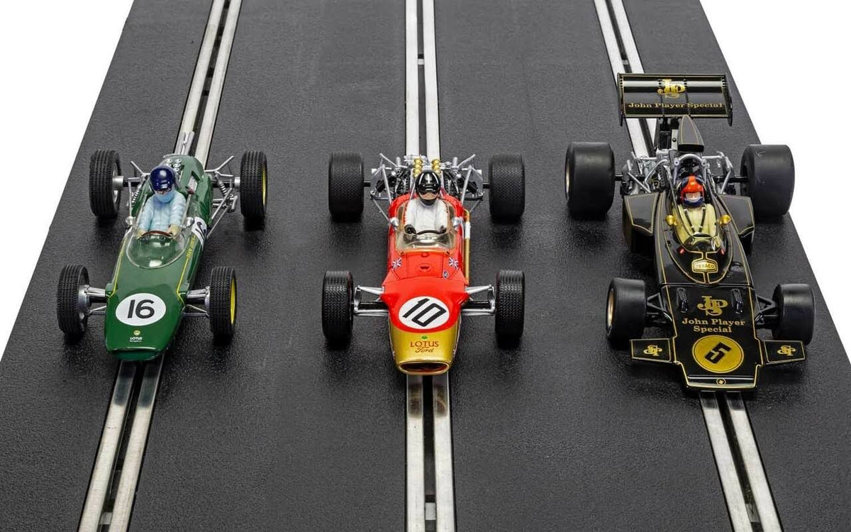 Lotus F1 Triple Pack M308263