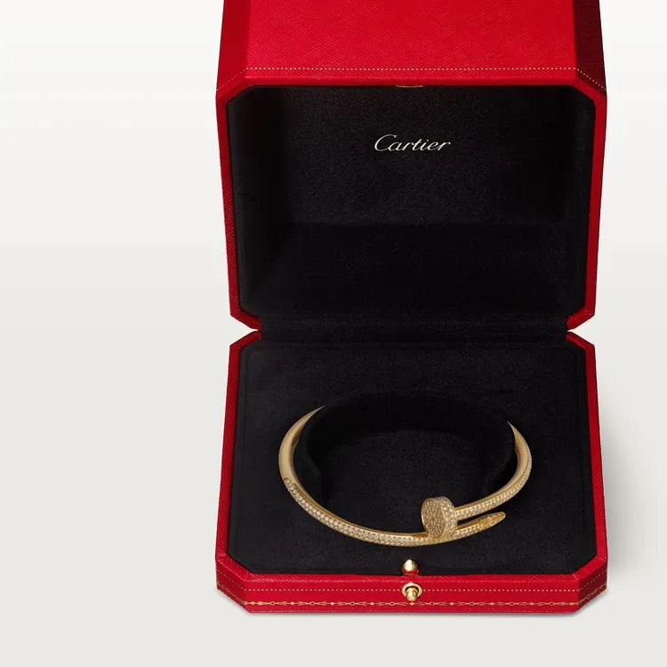 Bracelet M64555