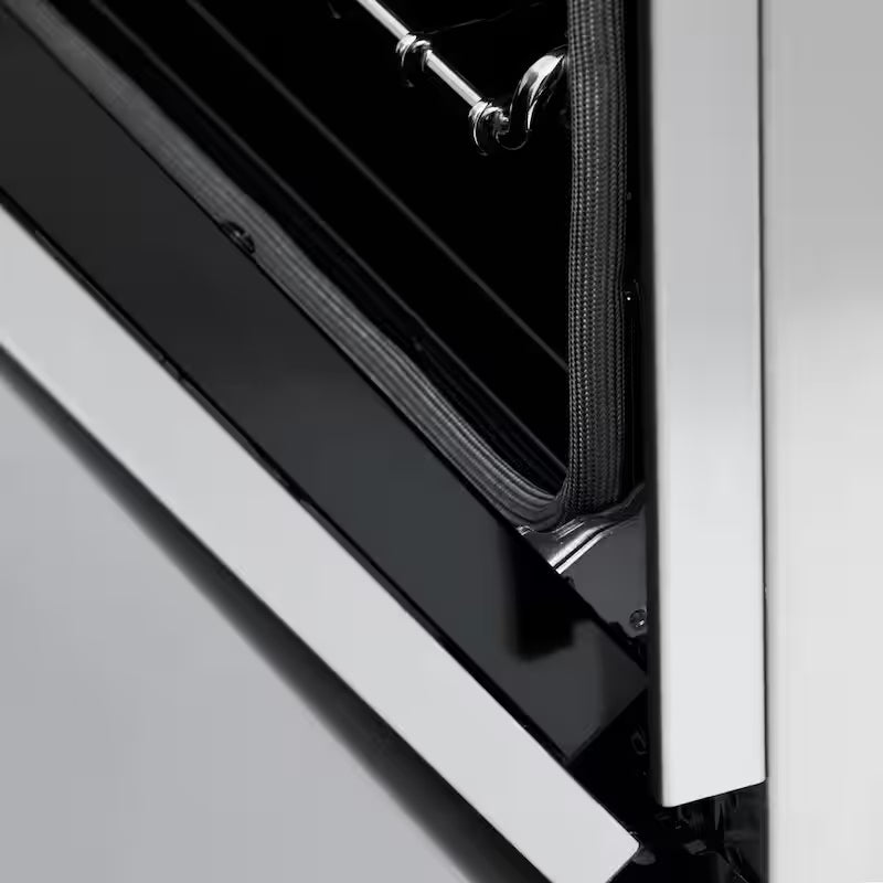 4 Burner Dual Fuel Range in Stainless Steel and Polished Gold G449802