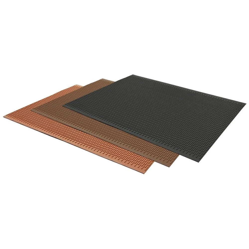 Red 1/4 x 22 x 34 x 22 x 8 Traction Mat R121624