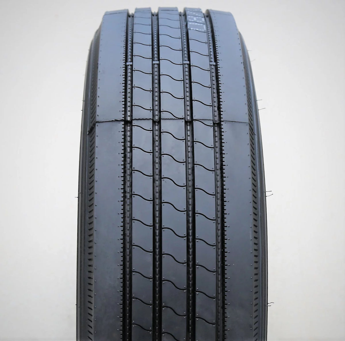 ST 235/80R16 16 Ply Trailer Tire Y648