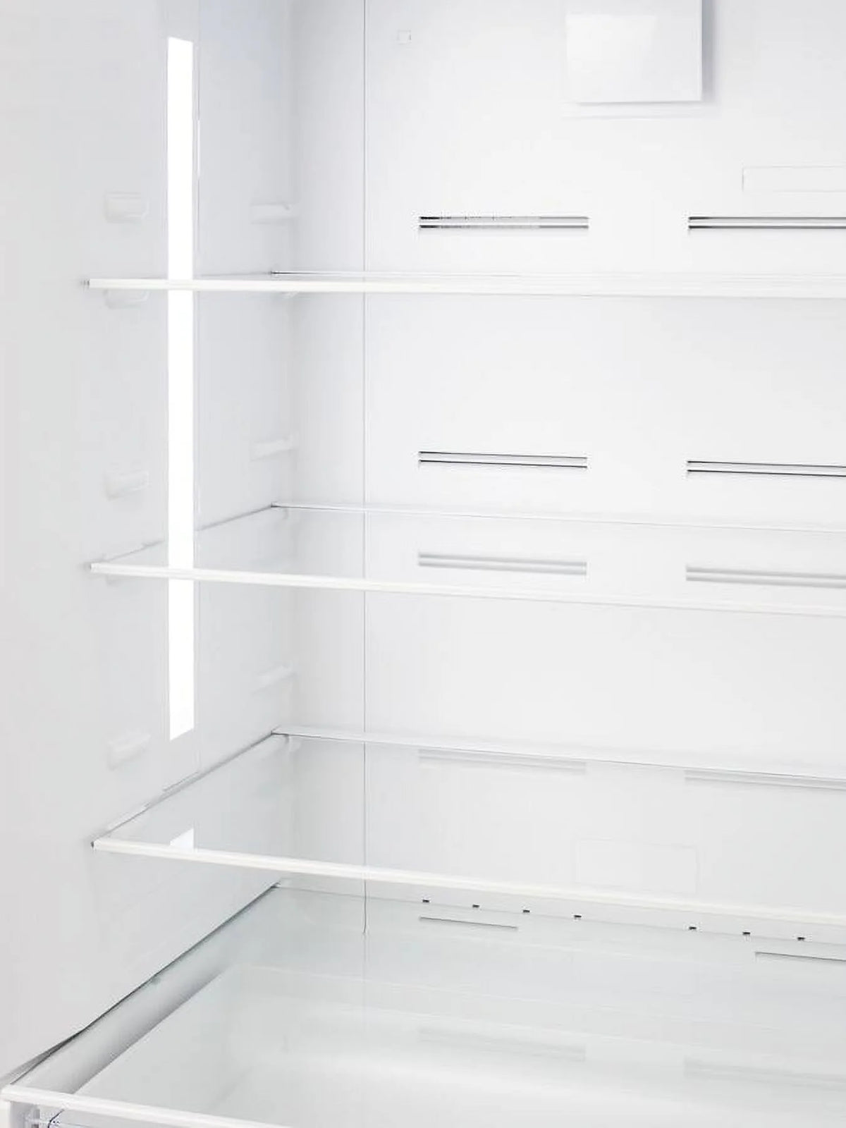 28 Energy Star Bottom Freezer Refrigerator with 16.4 cu. ft. Capacity in Stainless Steel U8297