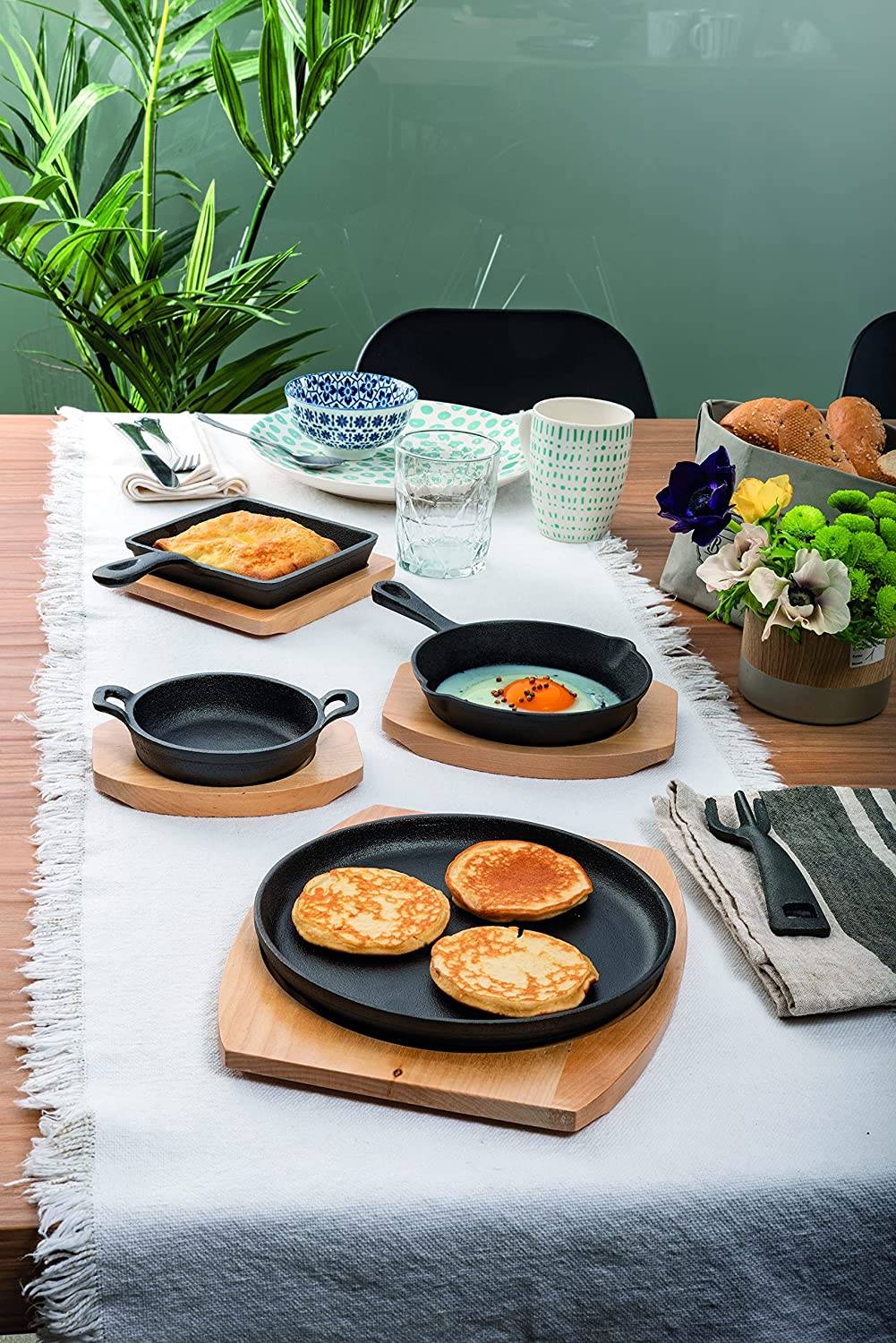 Cast Iron Pan 14cm Y133