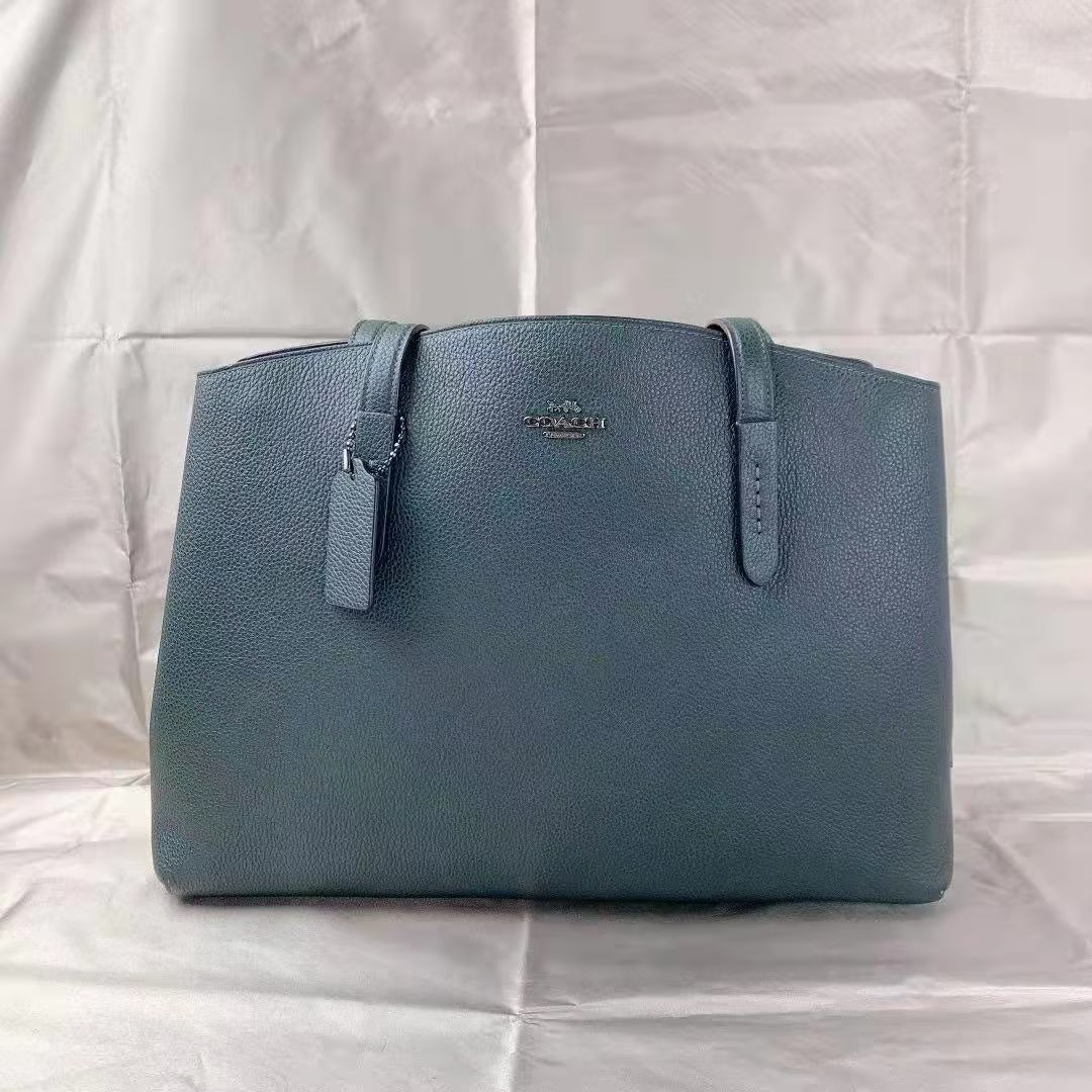Coach 40 Handbag leather U812615