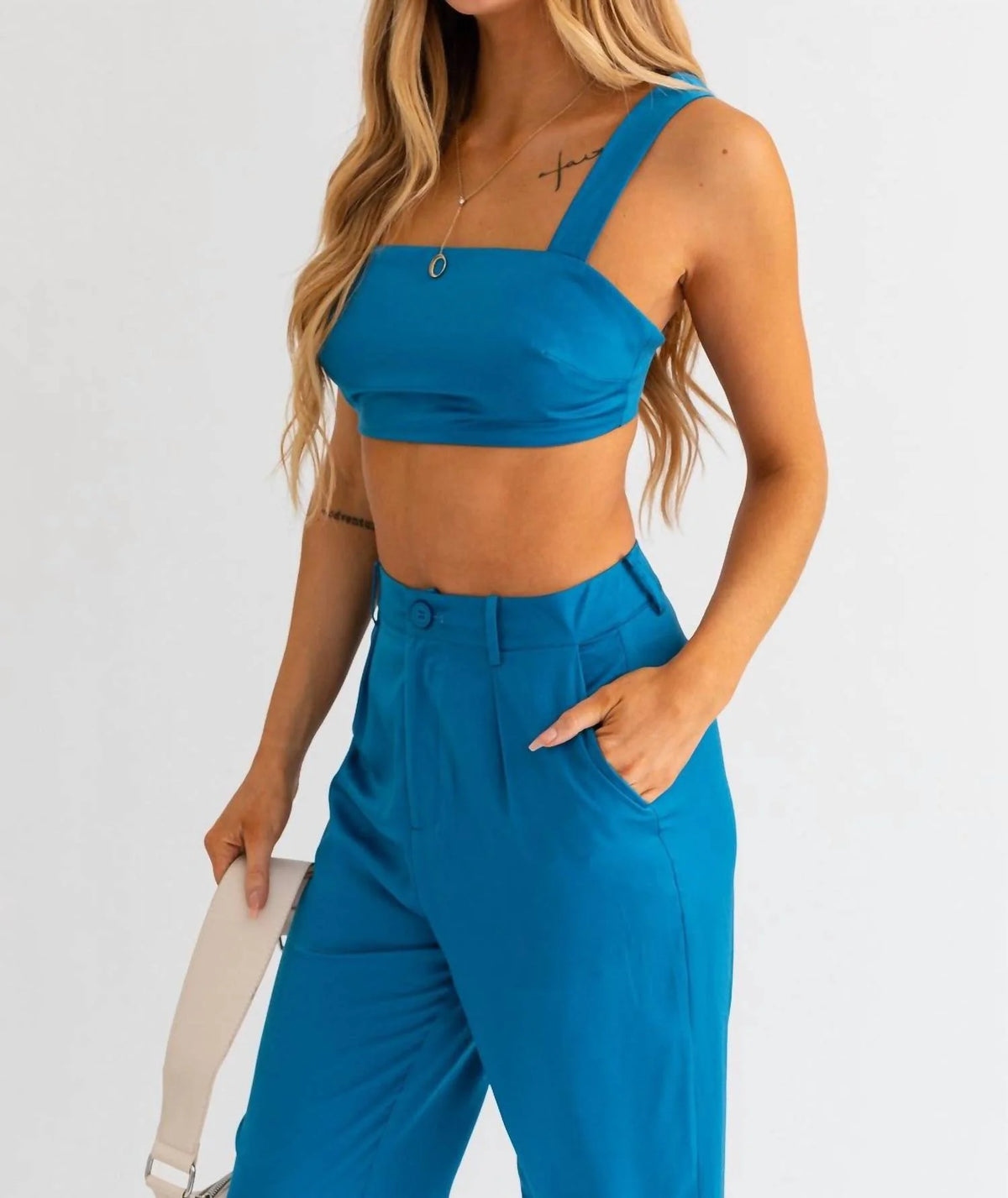 Crop Top O129